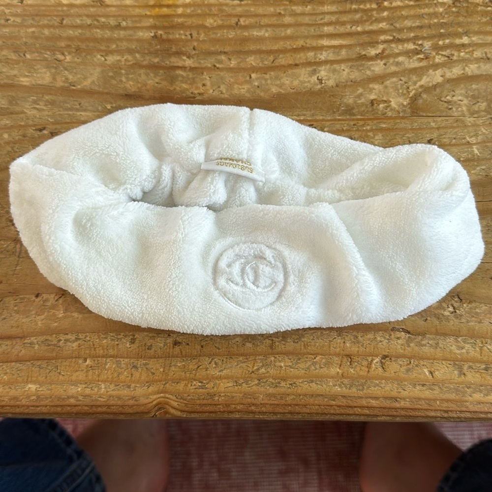 Chanel Beauty Sublimage Headband